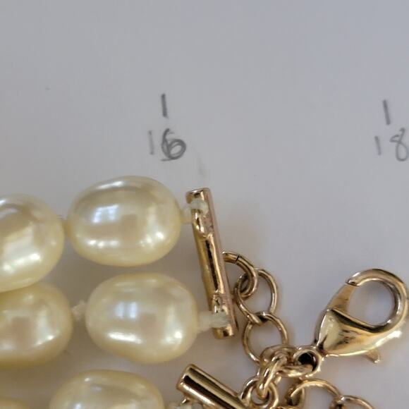 Vintage Pearl Necklace Double Strand with Rhinestone Clasp Cream White 16 Inch - Picture 10 of 10